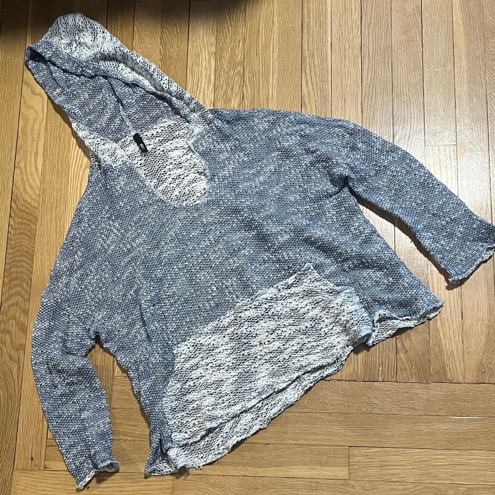 Elon Textured Marled Knit Hoodie in Blue and Cream